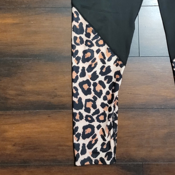 Shein Cheetah Print Leggings - Picture 2 of 4